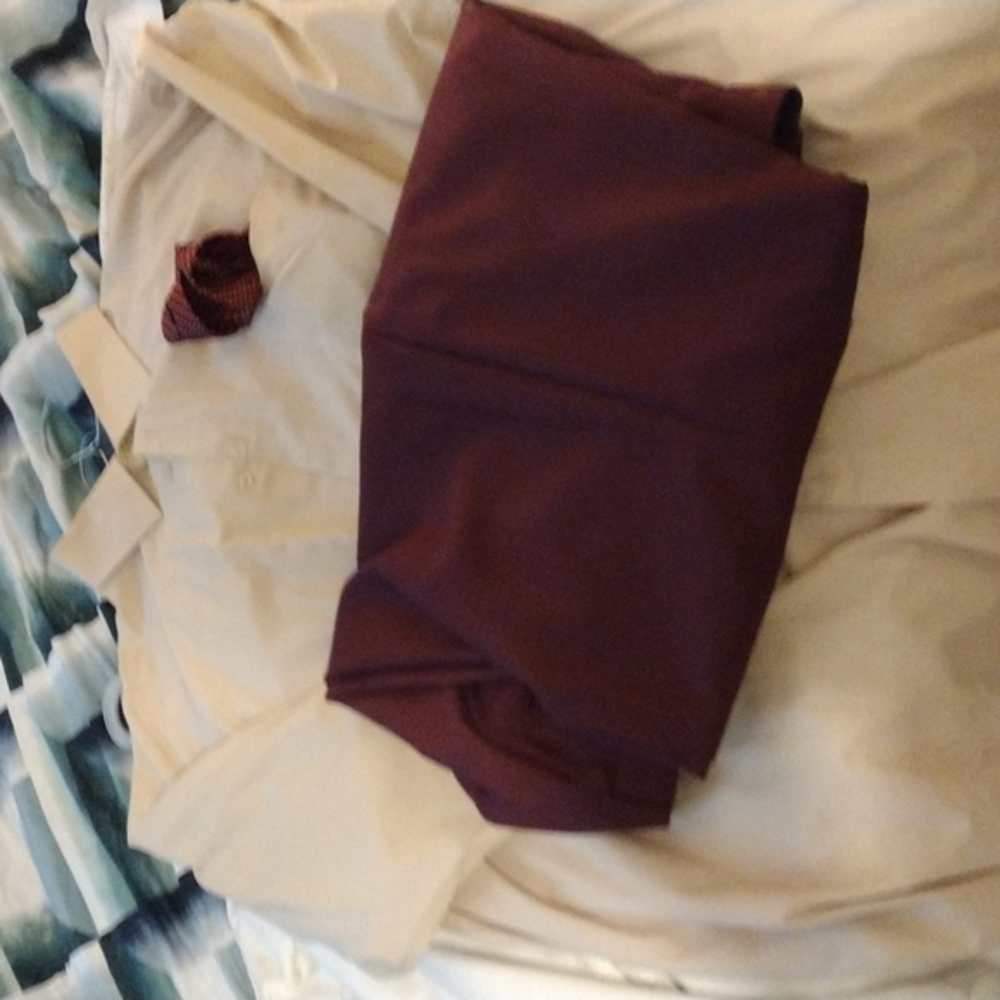 Men's Shirt and Pants set w/tie and cufflinks. Dressing for success 42w+XX shirt